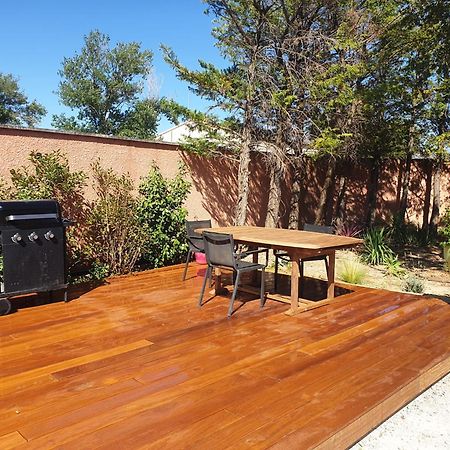 Location Independante Au Coeur Des Alpilles Pour 2 Personnes Avec Jacuzzi Villa Aureille Kültér fotó