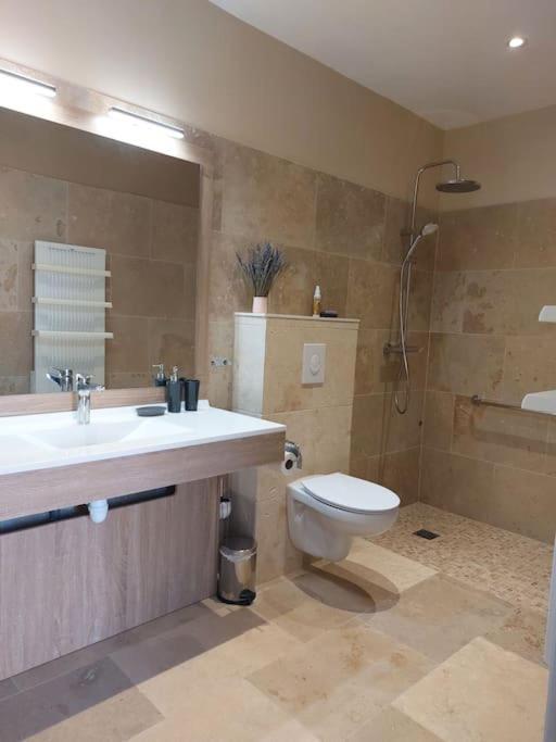 Location Independante Au Coeur Des Alpilles Pour 2 Personnes Avec Jacuzzi Villa Aureille Kültér fotó